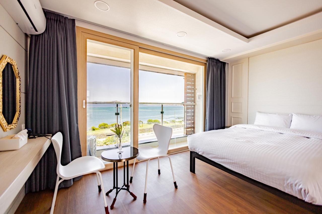 Jeju Arumdaun Resort Sihung-ni Екстер'єр фото