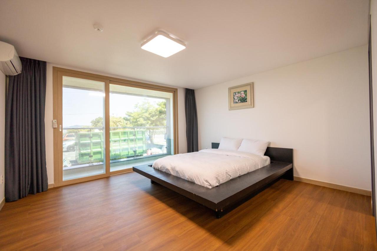 Jeju Arumdaun Resort Sihung-ni Екстер'єр фото