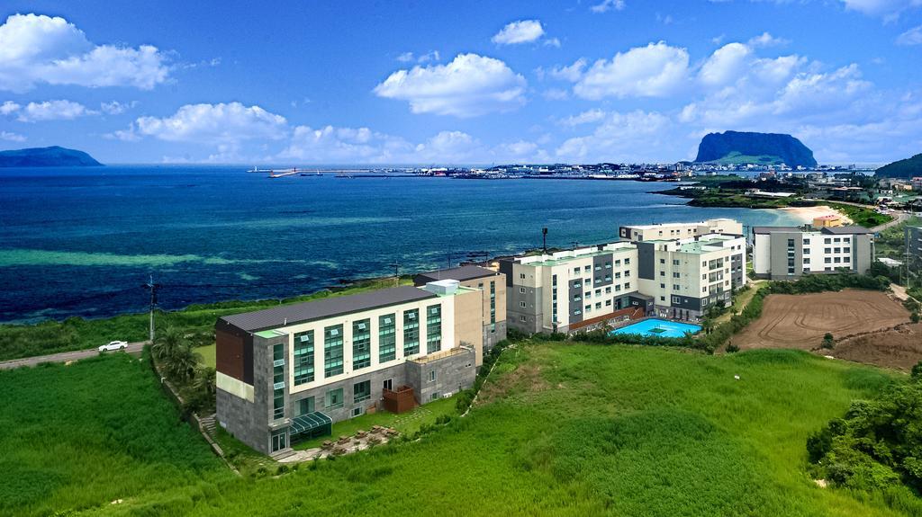 Jeju Arumdaun Resort Sihung-ni Екстер'єр фото